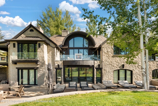 property at 75 McLain Ct