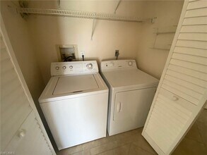 12781 Eagle Pointe Cir in Ft. Myers, FL - Building Photo - Building Photo