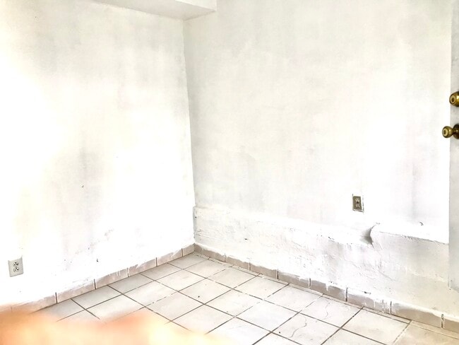 1402 High St, Unit A in Alameda, CA - Foto de edificio - Building Photo