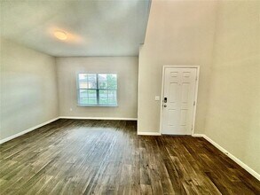 1905 Alamo Heights Ave in Austin, TX - Building Photo - Building Photo