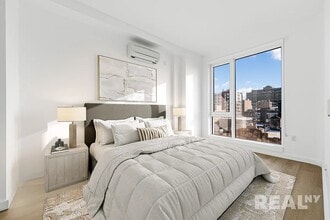 953 Dean St, Unit 507 in Brooklyn, NY - Foto de edificio - Building Photo