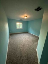 2611 N Wallingford Ave in Meridian, ID - Building Photo - Building Photo