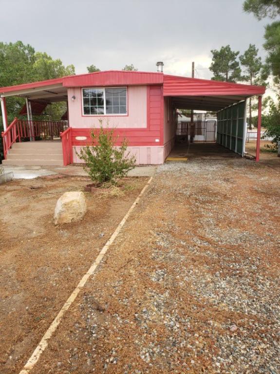 9857 Avenal St in Oak Hills, CA - Building Photo - Building Photo