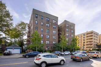 110 Shore Blvd in Brooklyn, NY - Building Photo - Building Photo