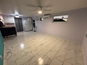 10598 67th Ave in Seminole, FL - Building Photo - Building Photo