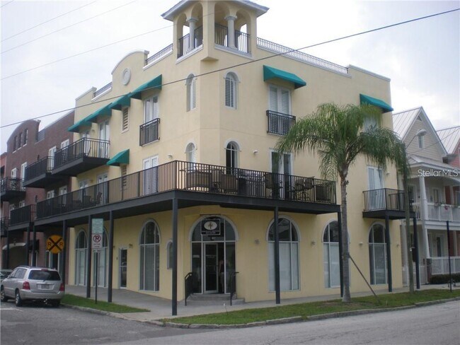 property at 2002 E 5th Ave