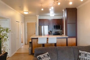 125 Hoowaiwai Loop, Unit 1903 in Wailuku, HI - Building Photo