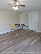 1327 W 32nd St in Indianapolis, IN - Building Photo - Building Photo