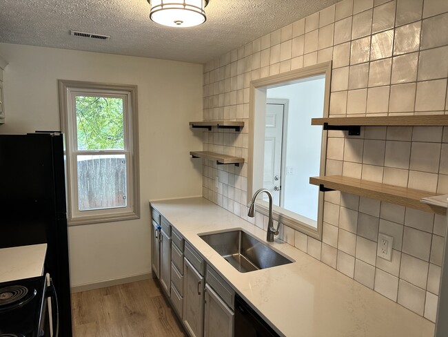 722 Washburn Rd NW in Knoxville, TN - Building Photo - Building Photo