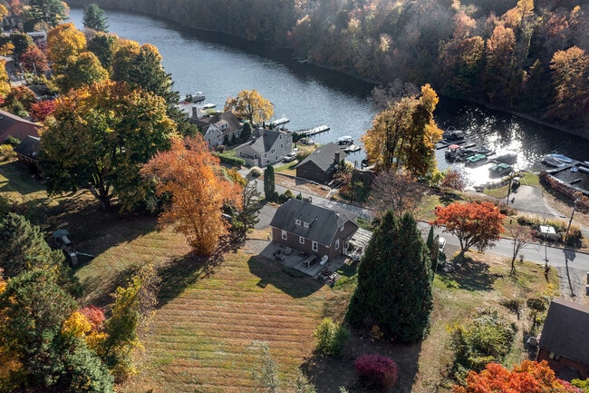 property at 5 Windmill Rd