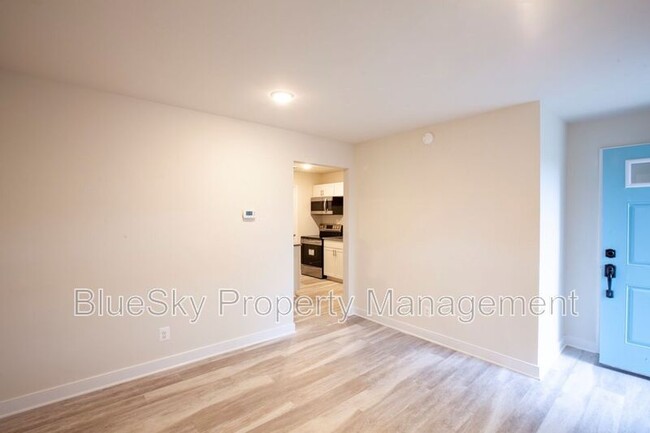 932 Monticello Rd in Charlottesville, VA - Building Photo - Building Photo