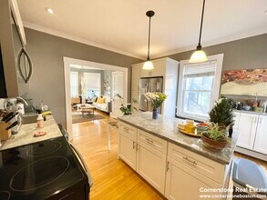 76 Parker Hill Ave, Unit 1 in Boston, MA - Foto de edificio - Building Photo