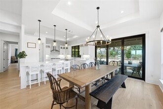 321 Sweet Grass Ln in Lakeway, TX - Building Photo - Building Photo