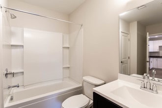 Trail Run Apartments in Vernon, CT - Foto de edificio - Interior Photo