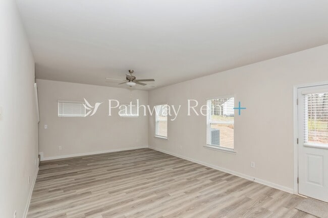 646 Mackenzie Cv in Villa Rica, GA - Building Photo - Building Photo