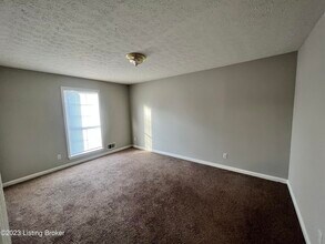 288 Boaz Ln in Mount Washington, KY - Building Photo - Building Photo