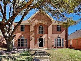 1634 High Pointe Ln in Cedar Hill, TX - Building Photo