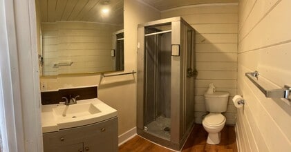 4657 E Grant Ave in Fresno, CA - Building Photo - Building Photo