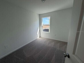 7194 SW 91st Ln in Ocala, FL - Foto de edificio - Building Photo