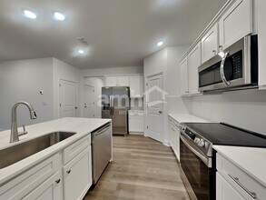 1674 Soapstone Rd in Dacula, GA - Foto de edificio - Building Photo