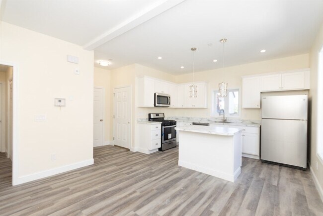 2 French Terrace in Boston, MA - Building Photo - Building Photo