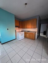 104 Oak St in Yonkers, NY - Building Photo