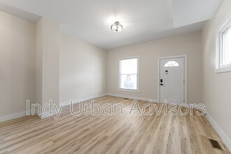 236 Eastern Ave in Indianapolis, IN - Building Photo - Building Photo