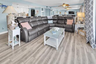 200 120th Ave W in Treasure Island, FL - Building Photo - Building Photo