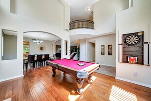 19301 Lavi Ct in Los Angeles, CA - Building Photo