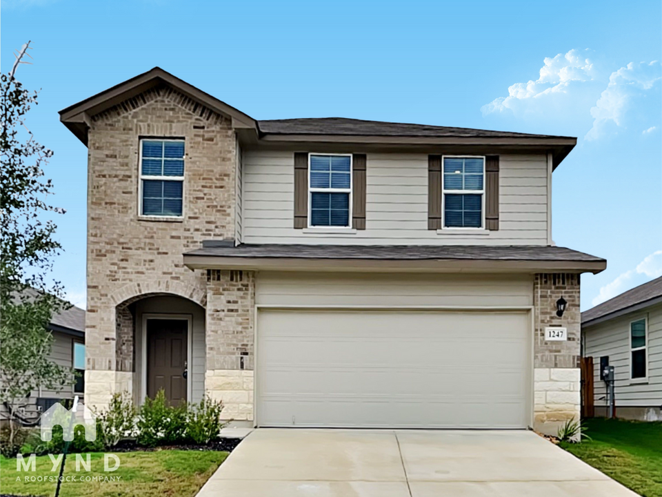 1247 Yellow Warbler Run in San Antonio, TX - Building Photo