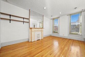 911 S Loomis St in Chicago, IL - Building Photo - Building Photo