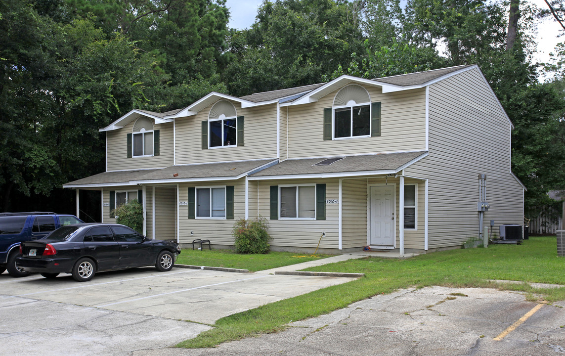 2010 E Park Ave in Tallahassee, FL - Building Photo