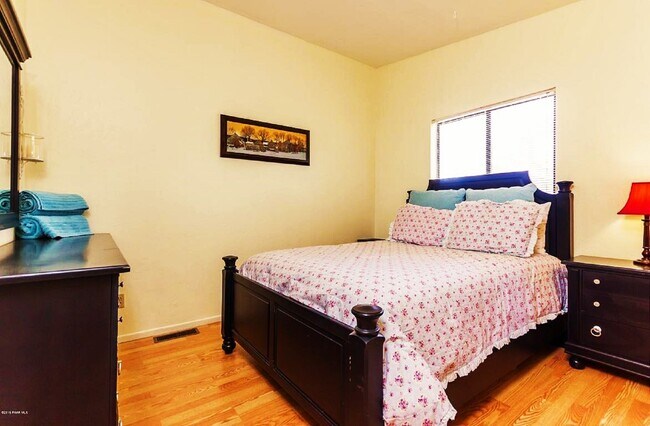 351 S Mt Vernon Ave in Prescott, AZ - Building Photo - Building Photo