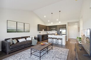 Savannah at Ankeny in Polk City, IA - Building Photo