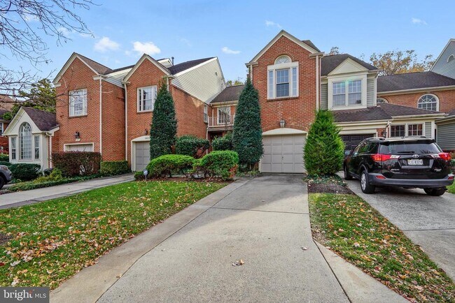 property at 1821 Duffield Ln