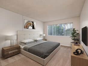 The Penthouse Apartments $1200 MOVE IN BONUS! in San Diego, CA - Foto de edificio - Building Photo