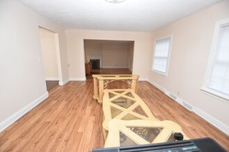 17967 Edgewood Walk in South Bend, IN - Building Photo - Building Photo