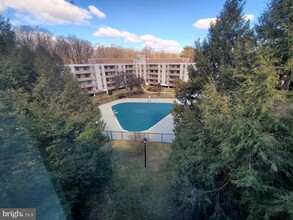 7501 Democracy Blvd in Bethesda, MD - Building Photo - Building Photo