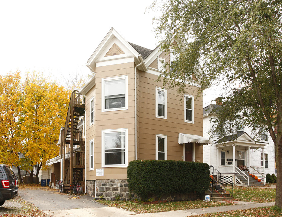 600 E Kingsley St in Ann Arbor, MI - Foto de edificio