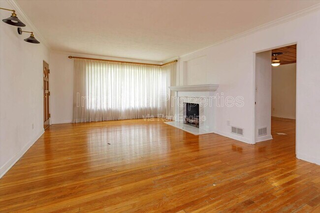 1235 Ayrshire St in Orlando, FL - Building Photo - Building Photo