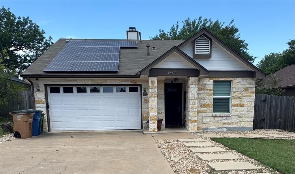 12922 Widge Dr in Austin, TX - Building Photo