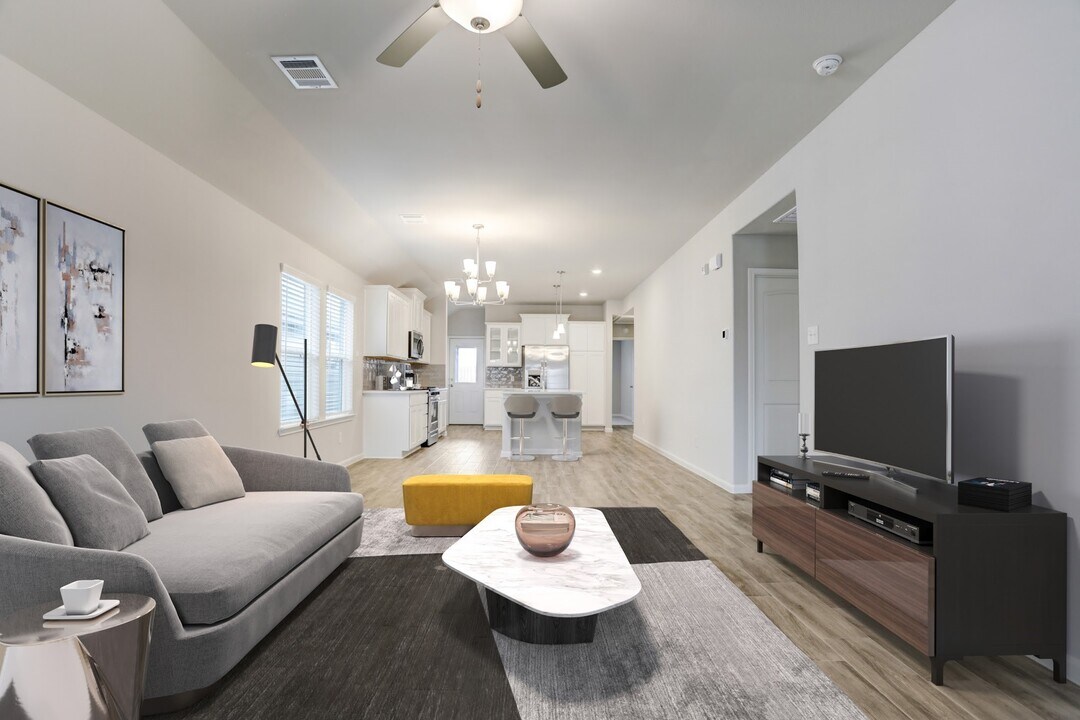 6823 Escondido Dr in Arcola, TX - Building Photo