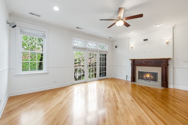 3535 N Reta Ave in Chicago, IL - Building Photo - Building Photo