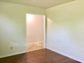 2807 S Estate Dr in El Reno, OK - Building Photo - Building Photo