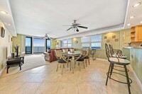 3000 S Ocean Blvd in Boca Raton, FL - Building Photo - Building Photo