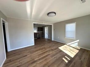707 W 19th St in Metropolis, IL - Building Photo - Building Photo