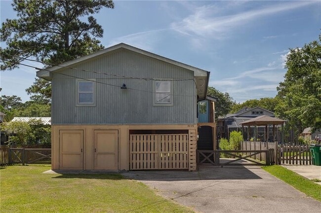 property at 3113 Bayou View Dr