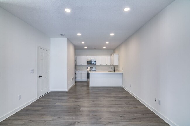 768 Oak Moss Pl in River Falls, WI - Foto de edificio - Building Photo