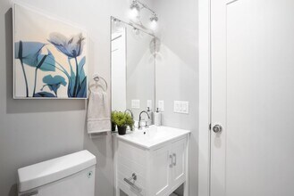 Washington Court (52 W) in Philadelphia, PA - Foto de edificio - Interior Photo