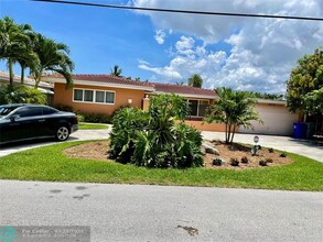 2612 SE 9th St in Pompano Beach, FL - Building Photo - Building Photo